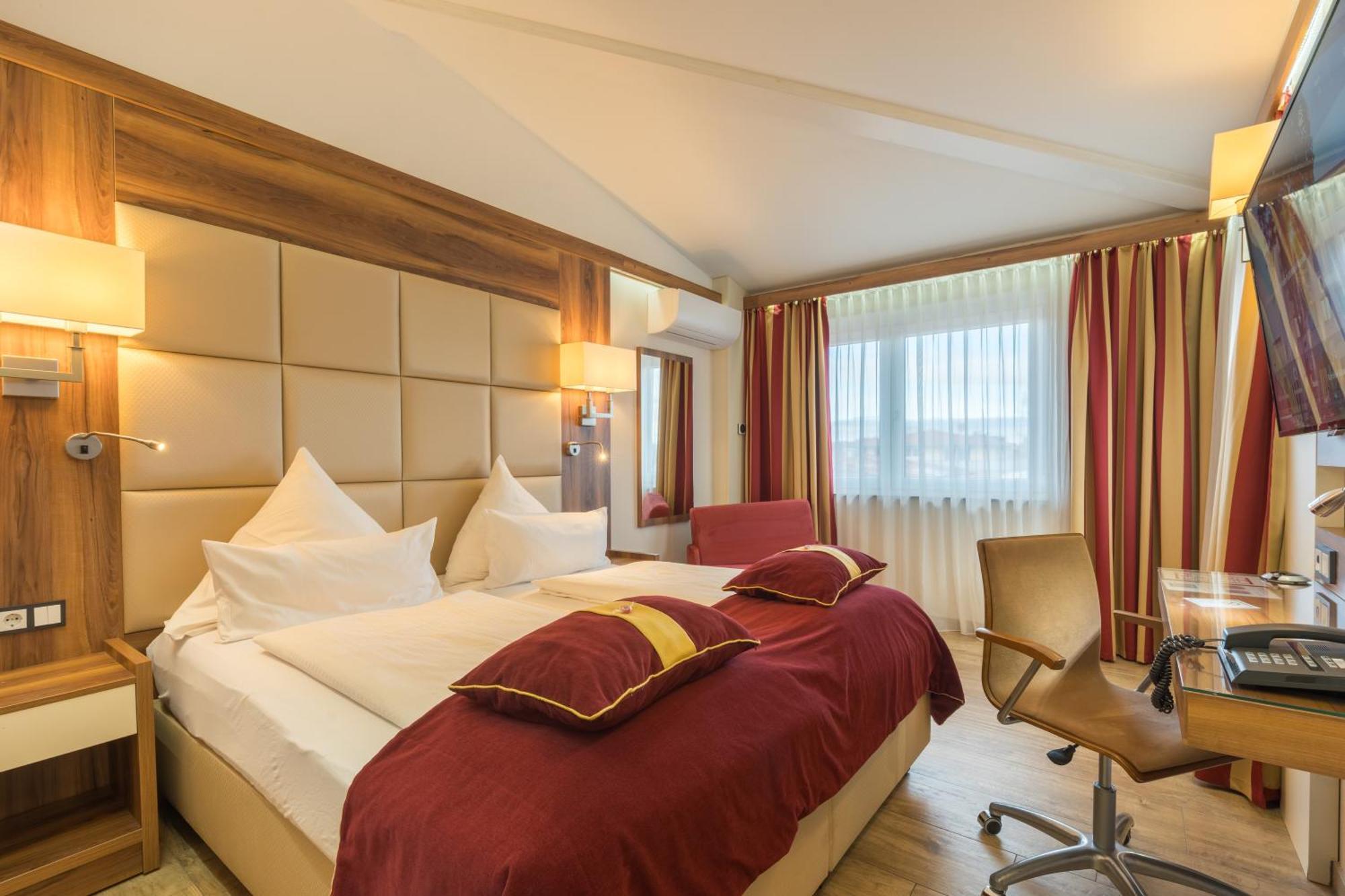 เบสต์ เวสเทิร์น พลัส โฮเต็ล ฟุสเซิน Hotel ฟุสเซ่น ภายนอก รูปภาพ